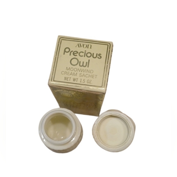 Vintage Avon White Owl Moonwind Cream Sachet Milk Glass - Picture 7 of 8